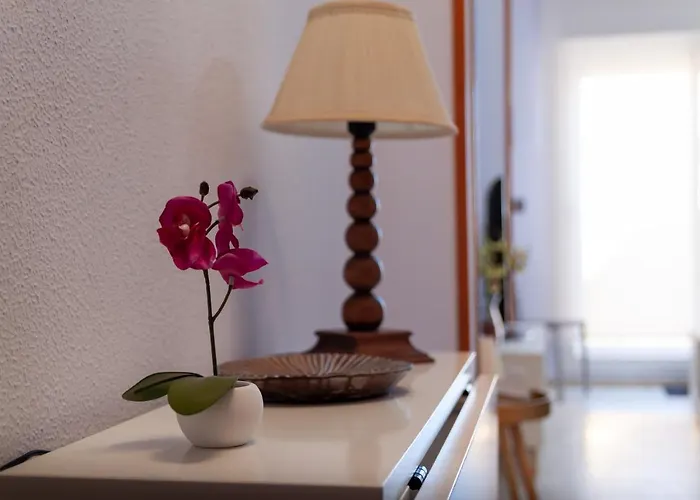 Atico C Con Wifi Junto Al Centro Con Garaje דירה *